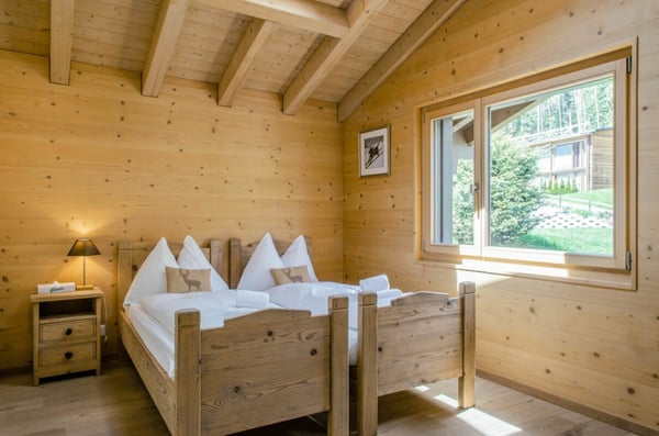 1.5-Zimmer-Dachgeschosswohnung, Chalet Bäreggblick 10