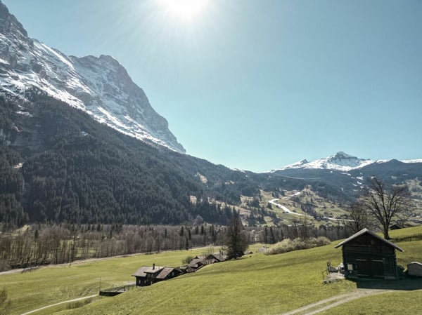 Moderne 1.5-Zimmer-Ferienwohnung, Almisgässli 19