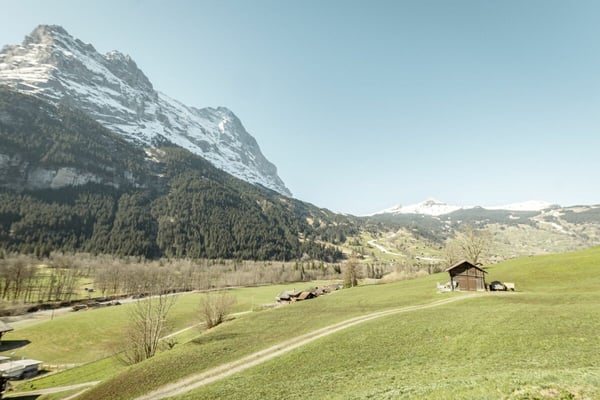 Moderne 1.5-Zimmer-Ferienwohnung, Almisgässli 3