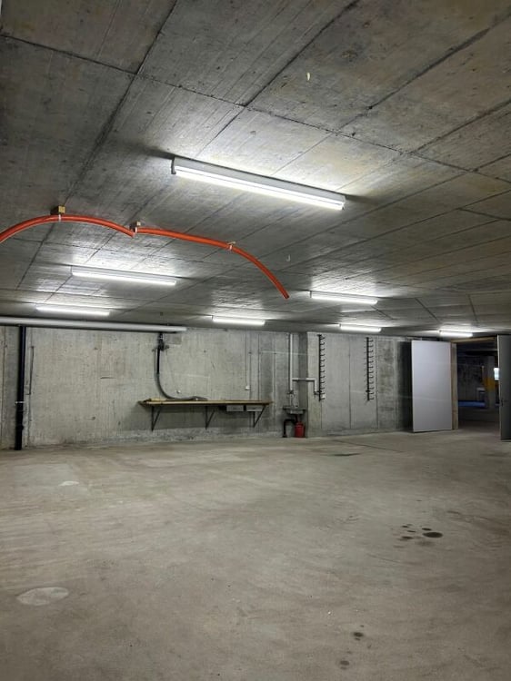 Grosszügiger Multifunktions- und Lagerraum, Olympia Grund 2