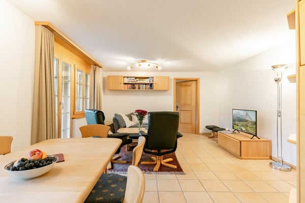 Komfortable Erdgeschosswohnung mit Bergblick, Chalet Nagano 12