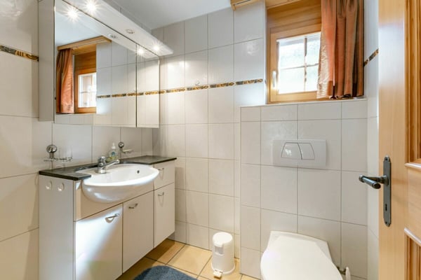 Komfortable Erdgeschosswohnung mit Bergblick, Chalet Nagano 17