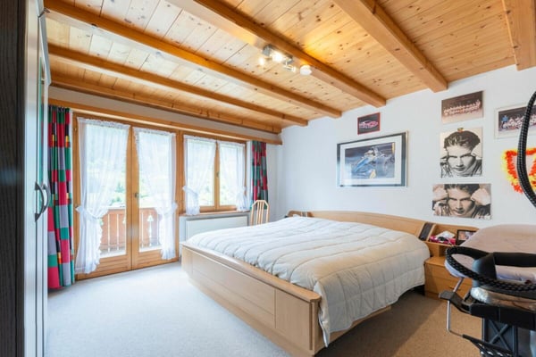 Grosszügige 1-Zimmer-Dachgeschosswohnung im Chalet Granit 12