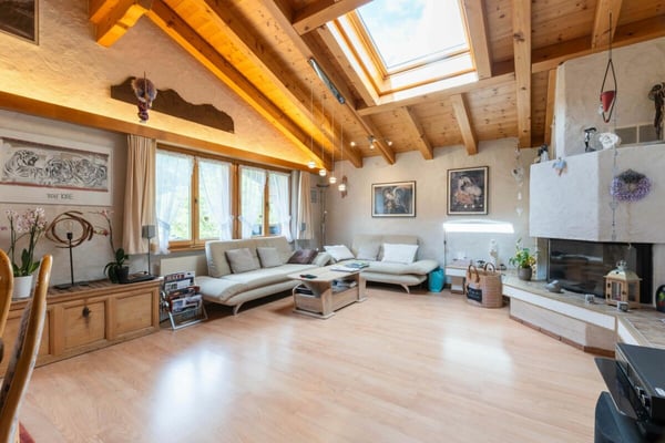 Grosszügige 1-Zimmer-Dachgeschosswohnung im Chalet Granit 10