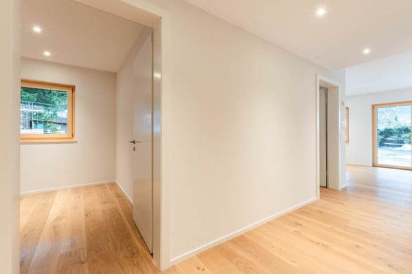 Zentrale 1.5-Zimmer-Erstwohnung - Chalet Neuenhaus 7