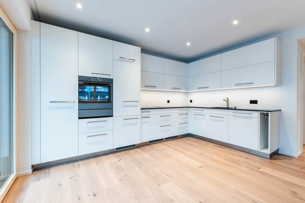 Zentrale 1.5-Zimmer-Erstwohnung - Chalet Neuenhaus 11