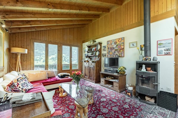 Gepflegte 1.5-Zimmer Dachwohnung am sonnigen Herrschaftsweg 11