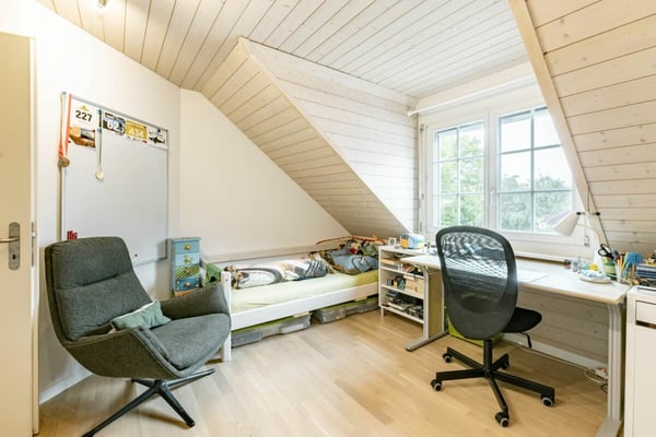 Charmantes Hotel Adler mit angrenzendem Wohnhaus im touristischen Stein am Rhein 14