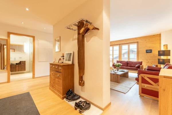 Stilvolle 1.5-Zimmerwohnung, Chalet Silberblume 5