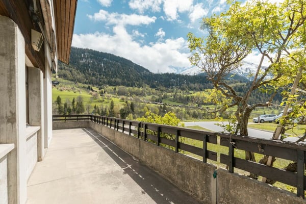 Bauland an sonniger Lage im aufstrebenden Bezirk Goms 6