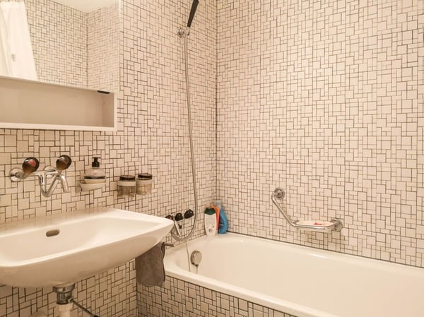 Möblierte 1-Zimmer Ferienwohnung im Chalet Roi Soleil 4