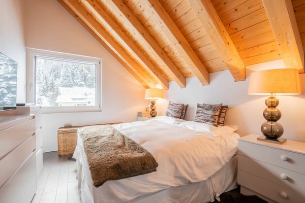 1.5-Zimmer-Maisonettewohnung in Andermatt 11