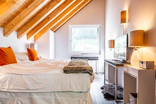 1.5-Zimmer-Maisonettewohnung in Andermatt 12