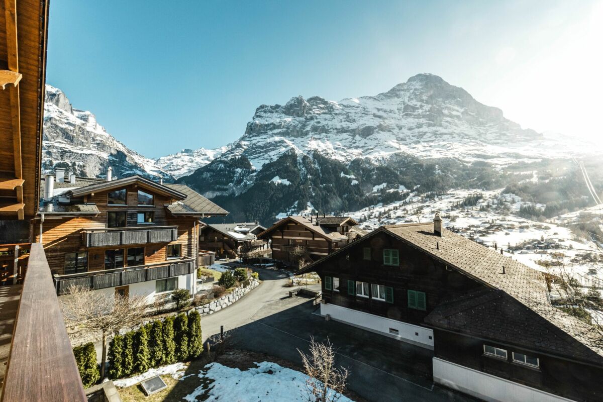 L'appartamento esclusivo 5.5 locali con galleria, Chalet Silberblume
