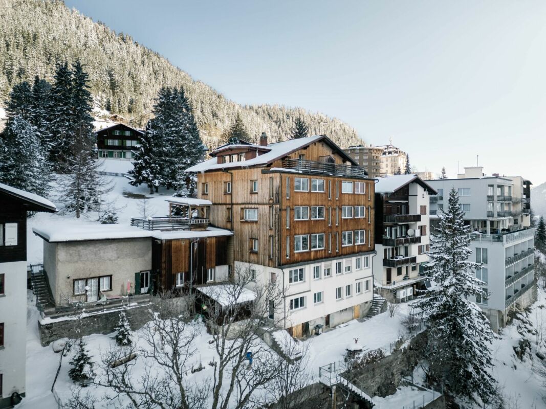 Appartement 3 pièces avec espace extérieur dans la maison Murmeli, Mürren