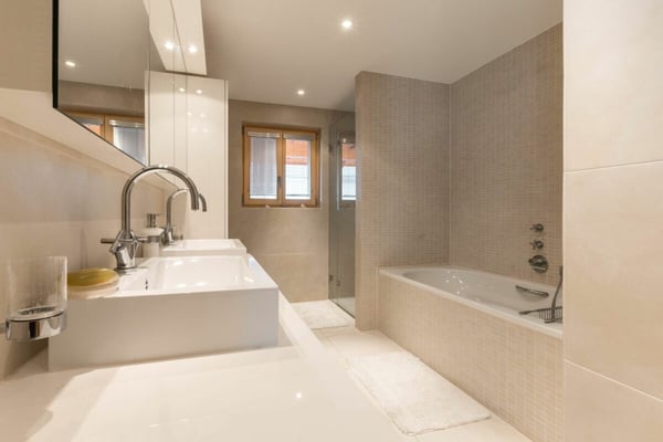 Wunderschöne 4.5-Zimmerwohnung mit Bootsplatz und Seesicht, Chalet Brienzersee 26