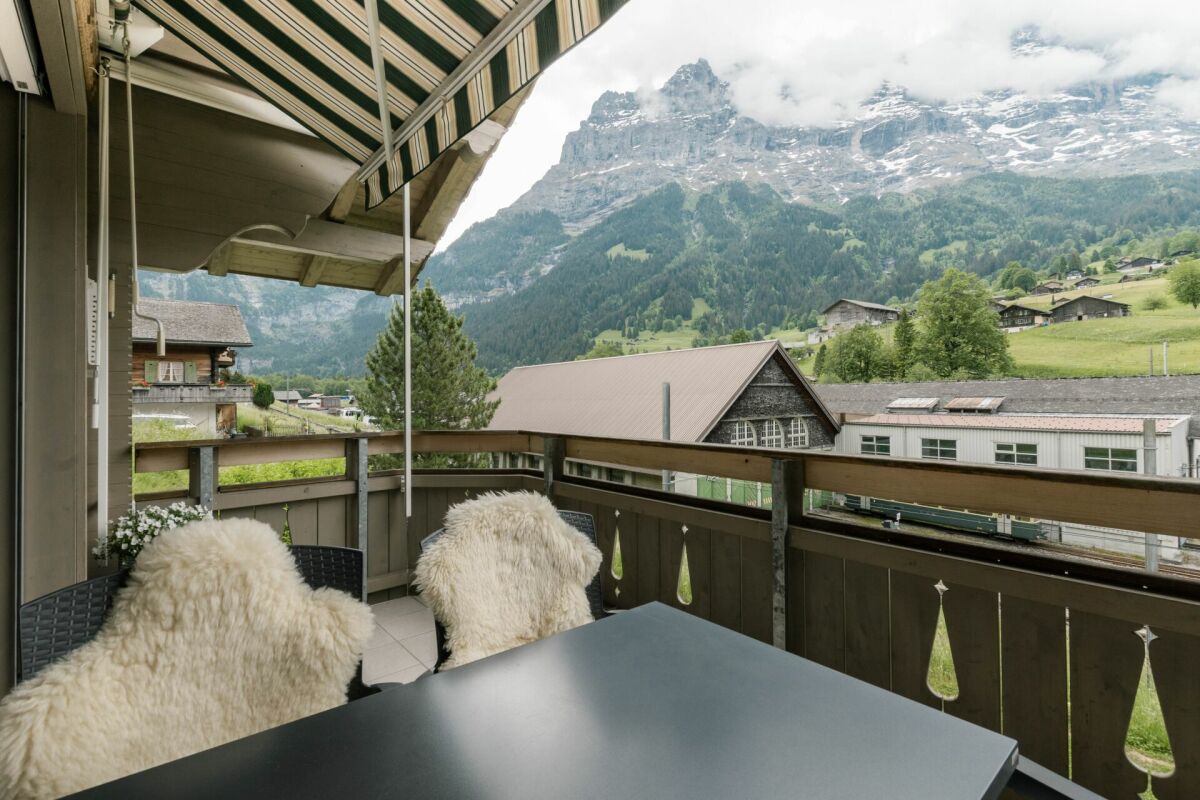 Charmante 2.5-Zimmerwohnung in der Überbauung Eiger