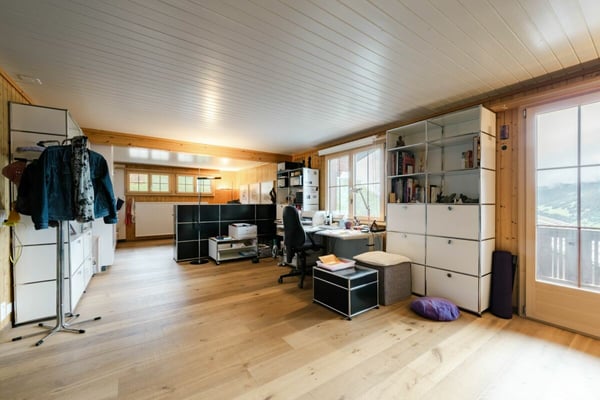 Gemütliche 3.5 Zimmerwohnung an der Lenk 7