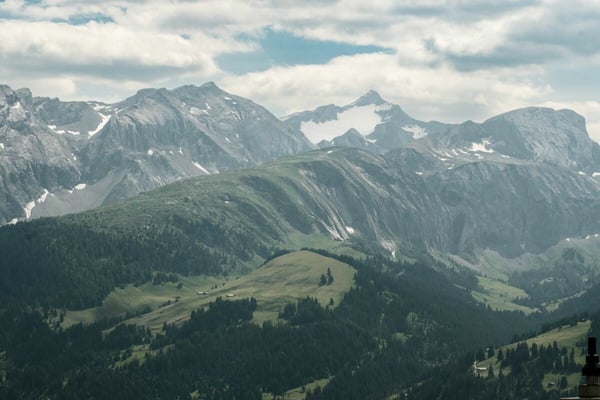 Gemütliche 3.5 Zimmerwohnung an der Lenk 19