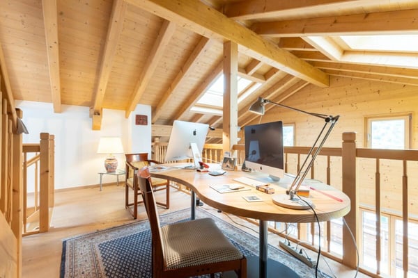 Die exklusive 8.5-Zimmerwohnung mit Galerie, Chalet Silberblume 28