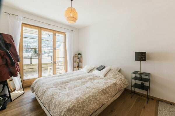Terrassenwohnung mit Bergblick - 4.5-Zimmer-Erstwohnung im Chalet Aquila 8