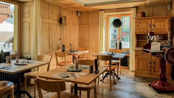 Stilvolles Hotel Vallatscha bei Disentis am Lukmanierpass 3