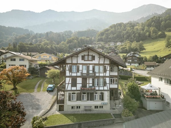 3.5-Zimmerwohnung in Leissigen mit Sicht auf Thunersee 1