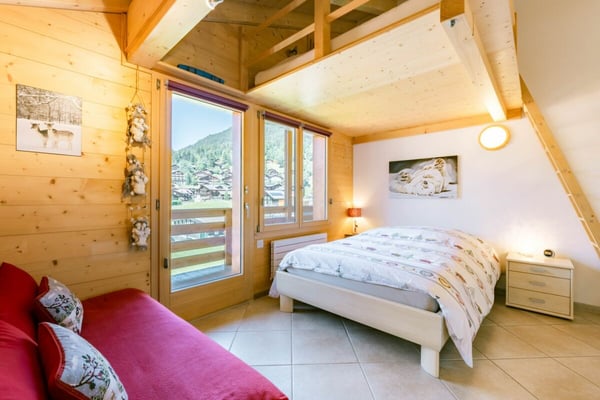 Ski-in/Ski-out Penthouse in Wengen 11