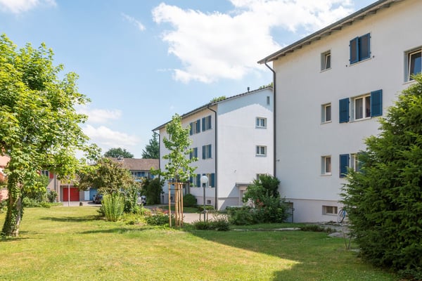 komplett sanierte Altbau-Wohnung
