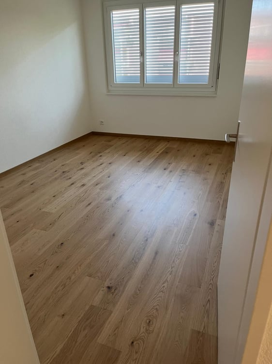 Helle 4.5-Zimmer-Wohnung mit Balkon und schöner Aussicht in Zuchwil 6