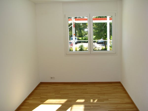 Helle 4.5-Zimmer-Wohnung mit Balkon und Aussicht in Zuchwil 4