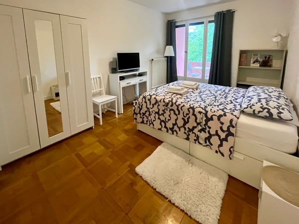 APPARTEMENT 1 PIÈCES À GENÈVE - PLAINPALAIS/ACACIAS, MEUBLÉ, DURÉE DÉT 5