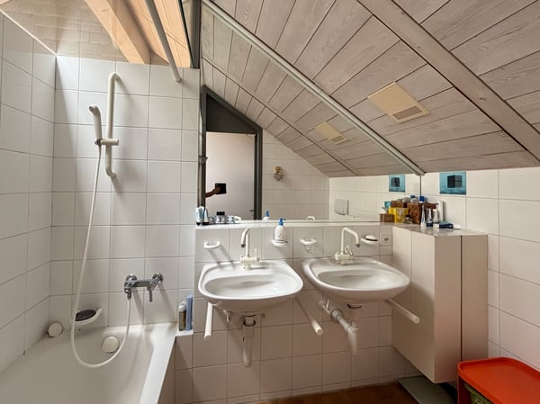 MAISON 4½ PIÈCES À BARBERÊCHE (FR), MEUBLÉ, DURÉE DÉTERMINÉE 6