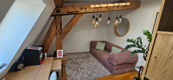APPARTEMENT MANSARDÉ 3½ PIÈCES À LAUSANNE - CENTRE-VILLE, MEUBLÉ, DURÉ 6