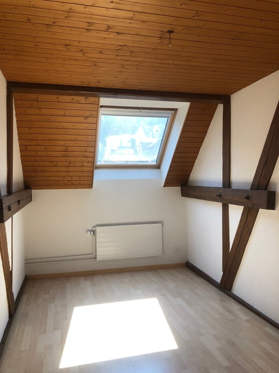 Charmante 3,5-Zimmer-Dachwohnung an zentraler Lage 4