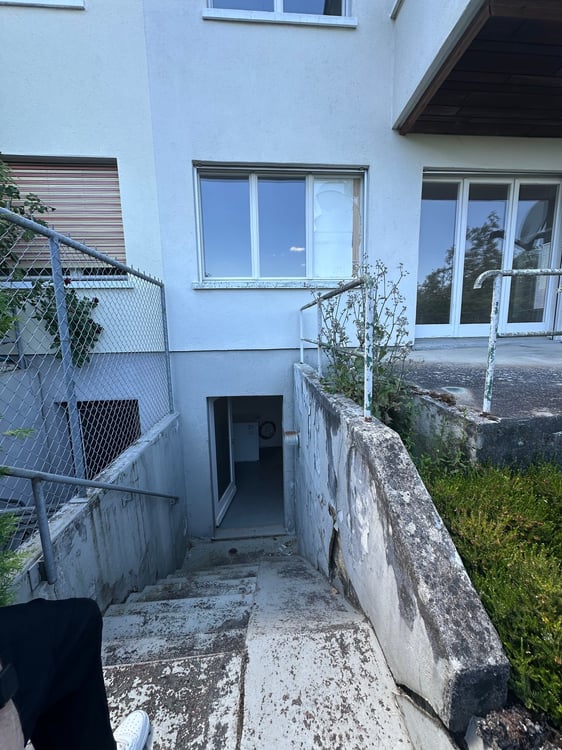 Doppeleinfamilienhaus in Hofstetten-Flüh – Renovationsobjekt an guter Lage 17