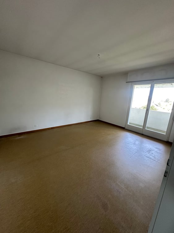 Doppeleinfamilienhaus in Hofstetten-Flüh – Renovationsobjekt an guter Lage 28