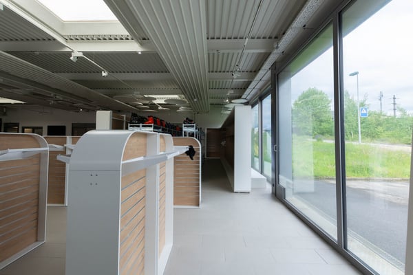 Gewerbeliegenschaft mit Hochregal-Lager 5