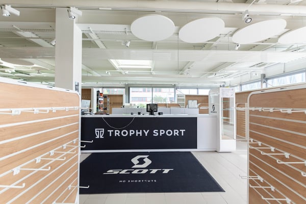 Gewerbeliegenschaft mit Hochregal-Lager 6