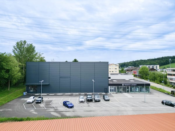 Gewerbeliegenschaft mit Hochregal-Lager 4