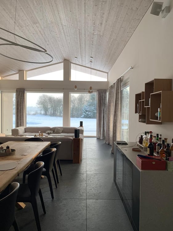Modernes freistehendes Einfamilienhaus 4