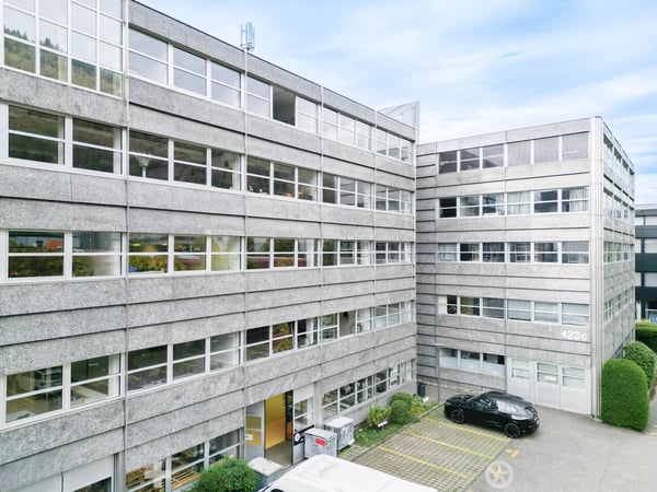 Zwei Gewerbeliegenschaften, ein attraktives Investment 6