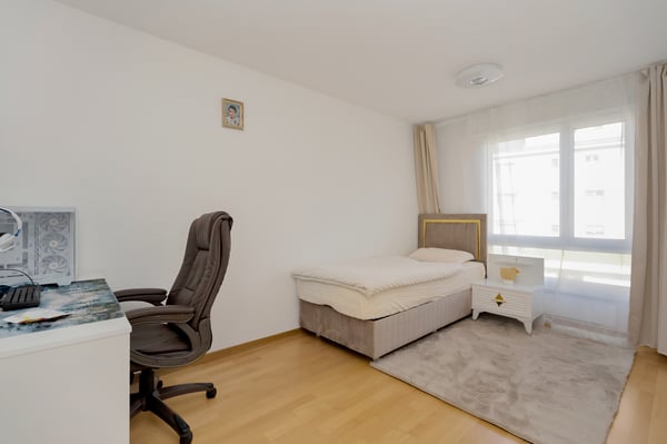 Grosszügige 5.5- Zimmer Wohnung an zentraler Lage in Belp 8