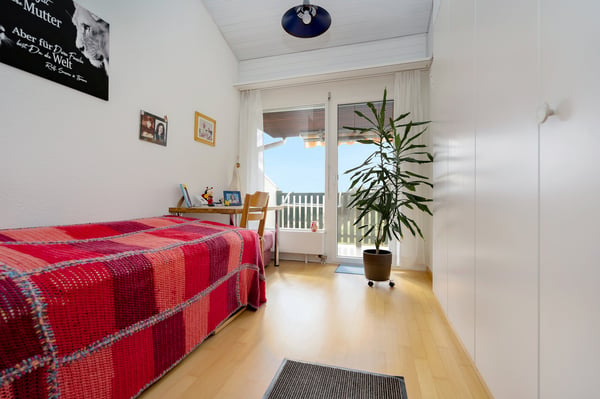 Gepflegtes 5.5- Zimmer Reihenmittelhaus mit Garten und Fernsicht 10
