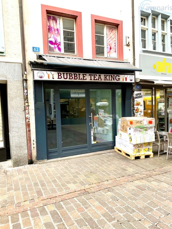 Gewerberäumlichkeiten mit grosser Fensterfront in Top-Lage von Basel 1