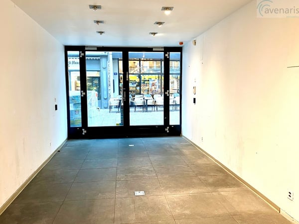 Gewerberäumlichkeiten mit grosser Fensterfront in Top-Lage von Basel 2