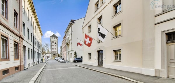 Modernes Privatbüro mit umfassender Rundum-Infrastruktur 6