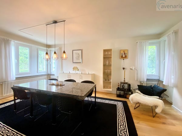Modernes und geräumiges Doppeleinfamilienhaus an ruhiger Lage 2