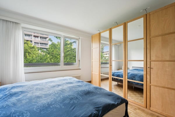 Moderne, komfortable 4½-Zimmer-Wohnung mit grosszügigem Südbalkon und Einstellhallenplatz 7