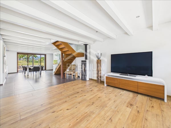 Elegantes Wohnen über zwei Stockwerke 1